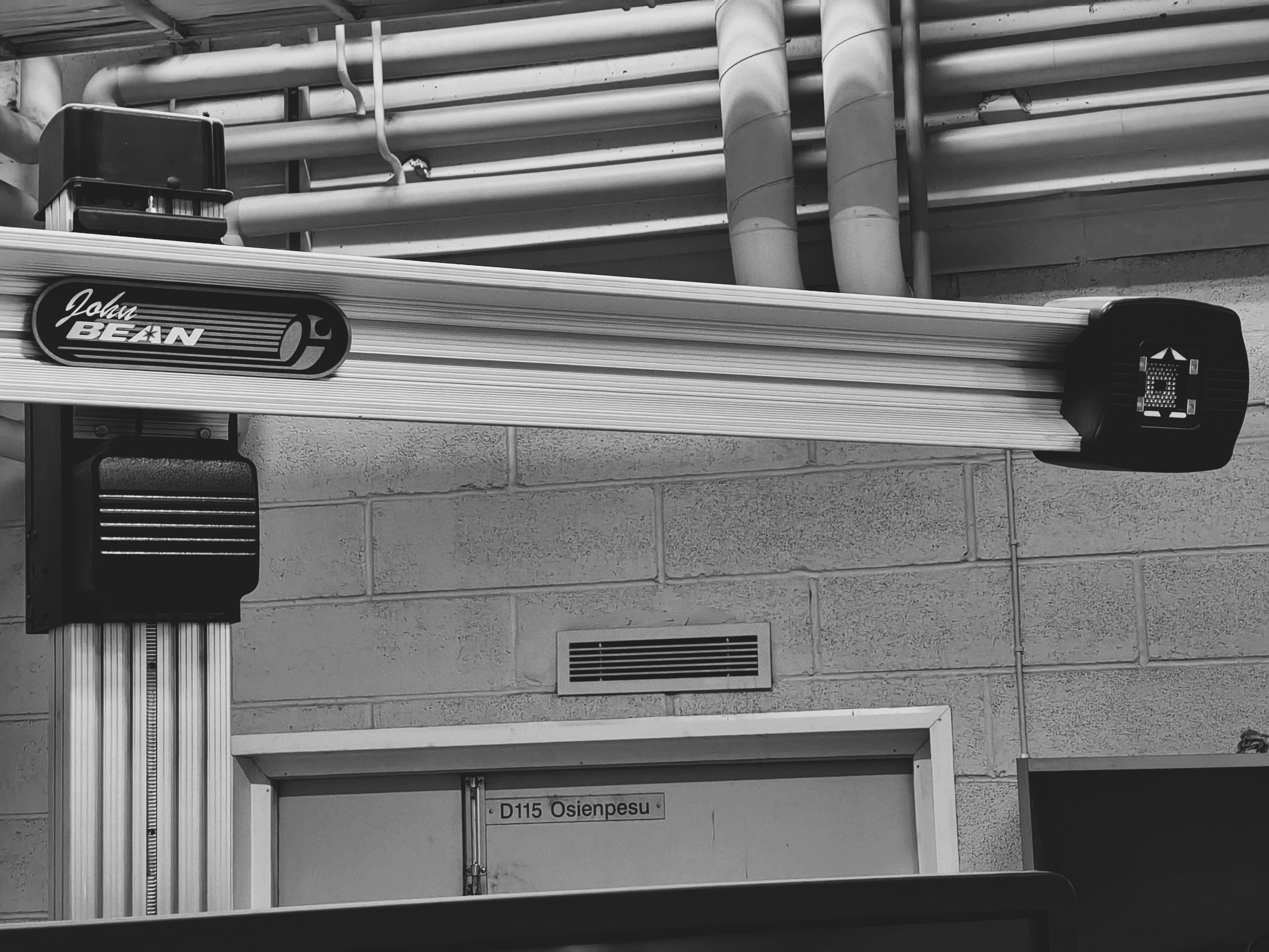 Pyöränsuuntauslaitteiden kalibrointi ja huolto - Nuvitor Oy